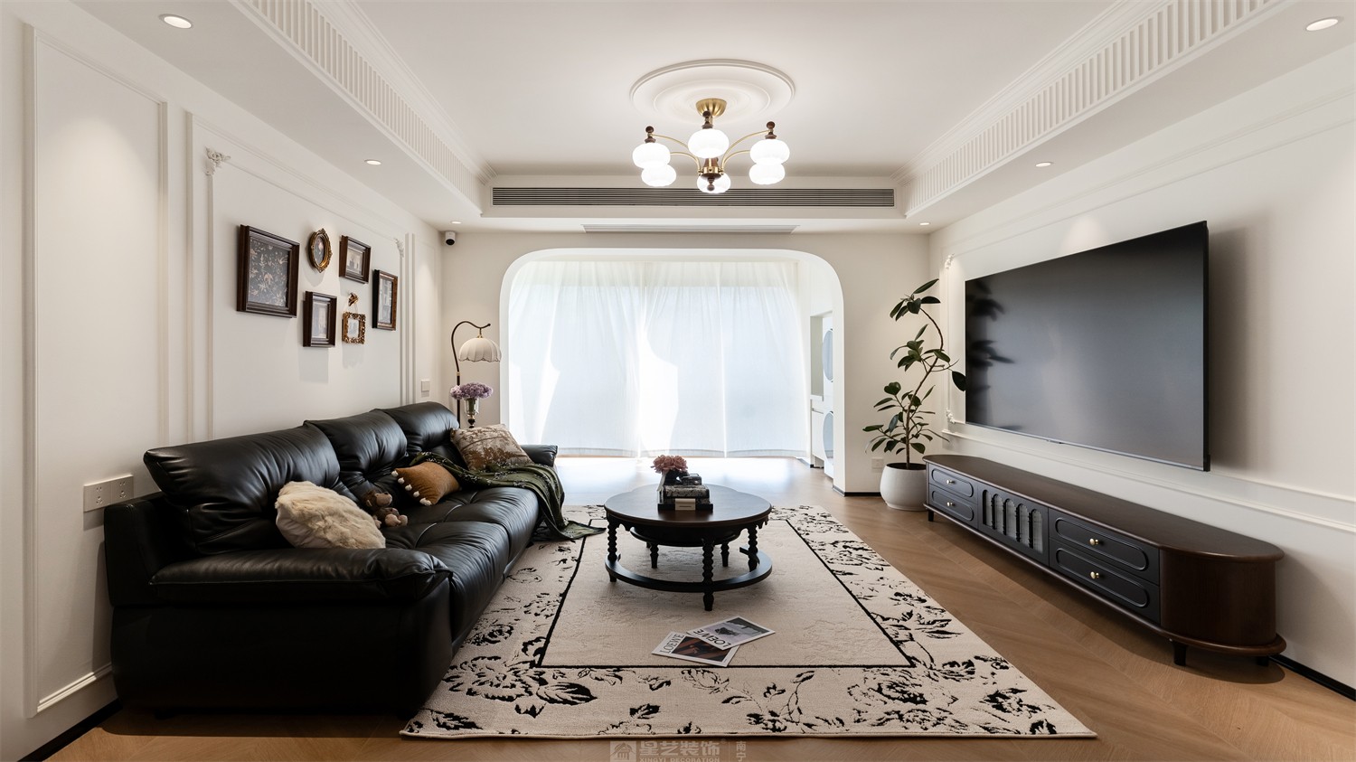 東方尊府118平中古風客廳裝修完工實景圖