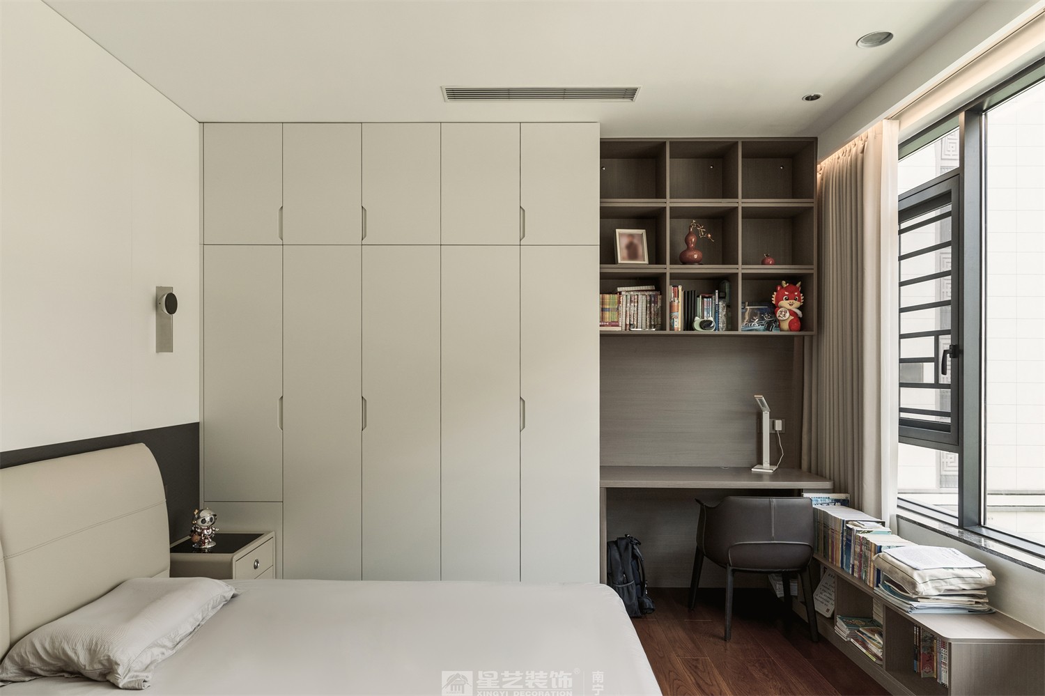 建發(fā)五象印月300平現(xiàn)代輕奢臥室裝修效果圖