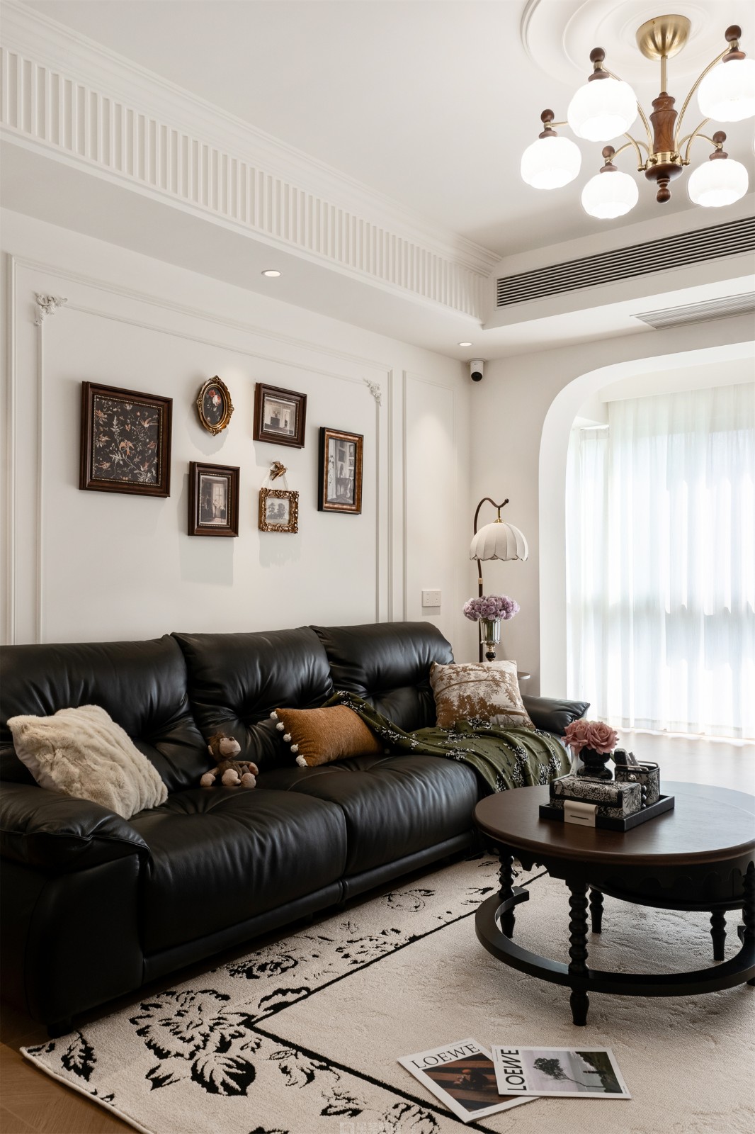 東方尊府118平中古風客廳裝修完工實景圖