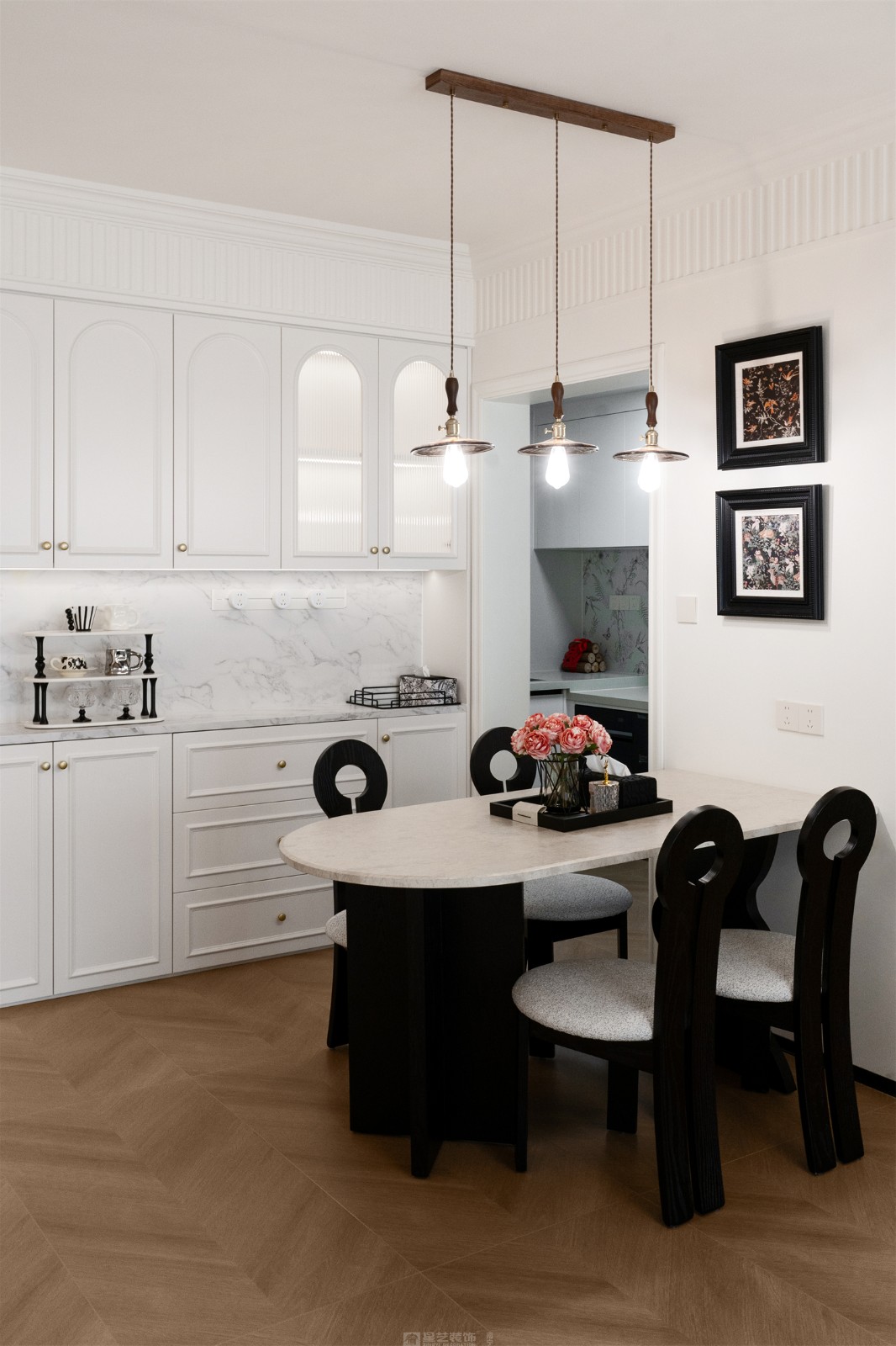 東方尊府118平中古風餐廳裝修完工實景圖